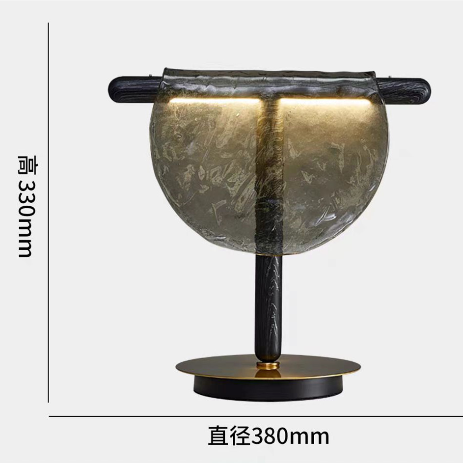 Lámpara de mesa de estudio creativa minimalista posmoderna de fábrica, modelo de diseñador de lujo ligero, lámpara de mesa de decoración de oficina