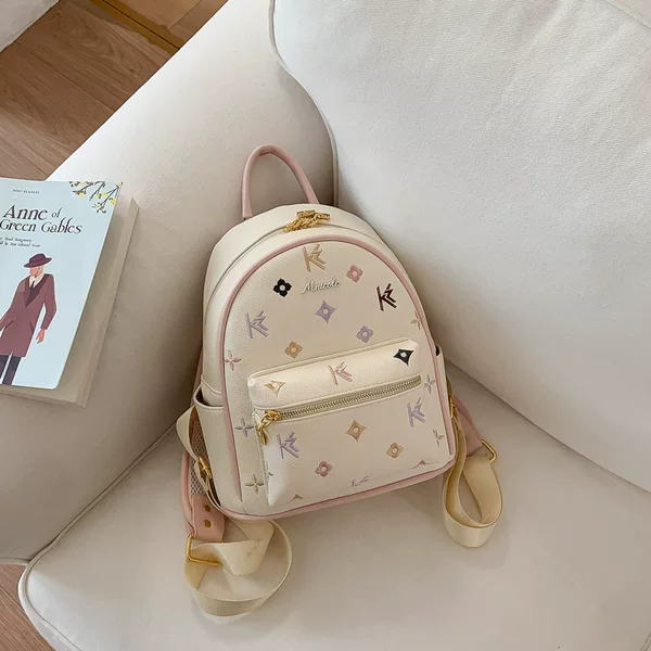 Cute Printed Backpack 2026 New Niche Design Commuter Bag Versatile Printed Backpack for Women Hot Sale