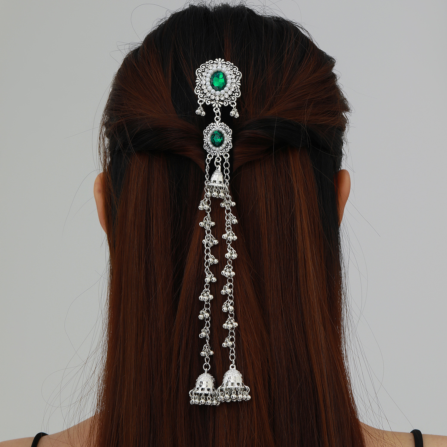 Retro exotic style long bell tassel hair clip, bohemian style pendant side clip, trendy and fashionable back-of-the-head hair accessory