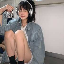 早秋新款实拍春款洋气男友风后面刺绣字母经典宽松牛仔衬衫外套