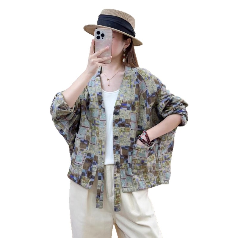 2025年秋季新款斜纹棉双层纱蝙蝠袖外套宽松文艺设计感印花女上衣|undefined