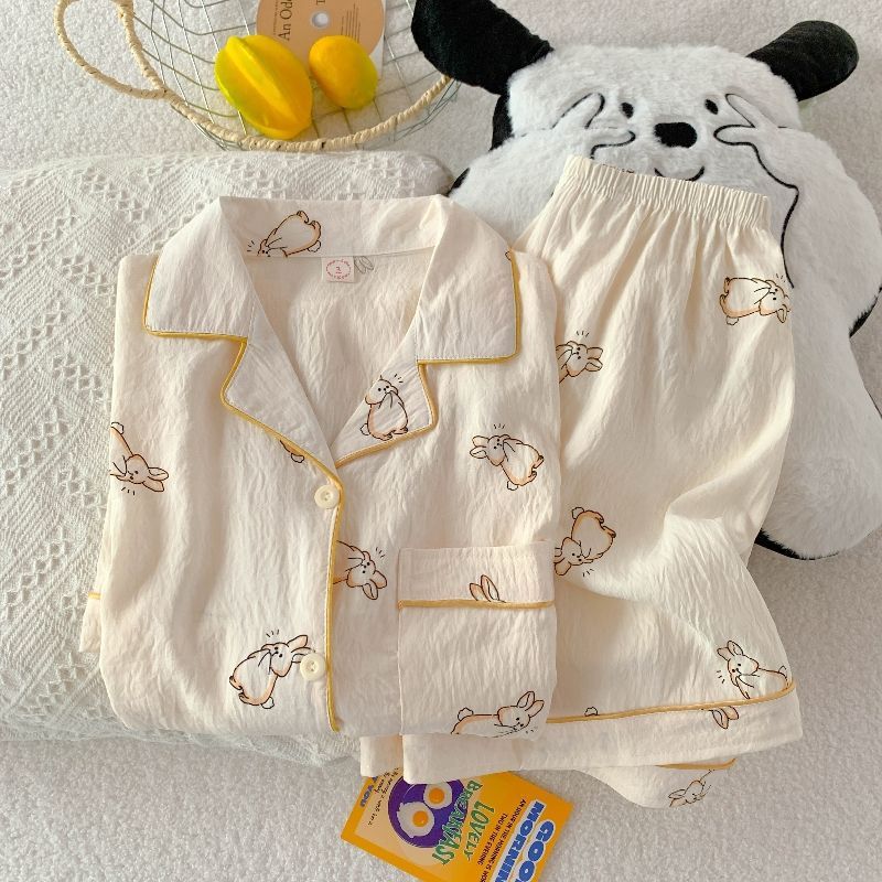 Venta al por mayor transfronteriza de pijamas de verano de conejo lindo cárdigan de solapa de algodón de nube de mujer pantalones cortos dulces de manga corta traje de servicio a domicilio
