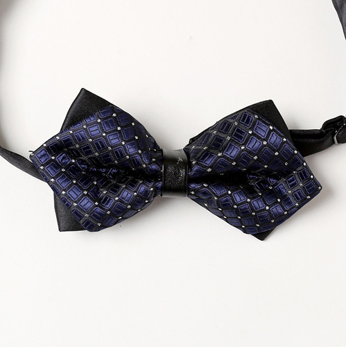 Suit and tie business style snap-on blue and black men's tie with red polka dots