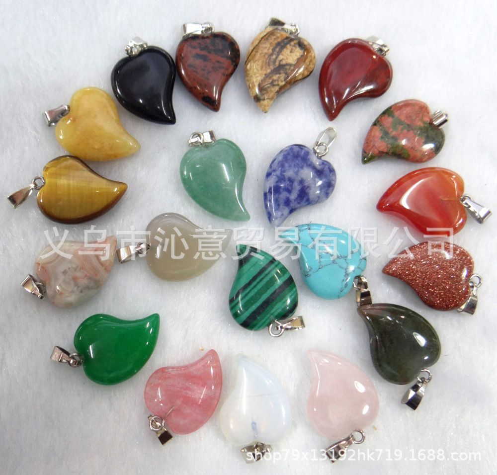 Venta caliente en forma de corazón colgante natural cristal Rosa ágata piedra torcida corazón colgante melocotón corazón collar accesorios Diy
