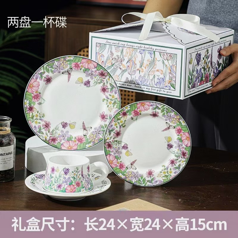 Taza de café taza de cerámica taza de mano regalo de alta calidad taza de marca exquisita taza de café lujosa mujer retrógrada taza de café juego taza de platos