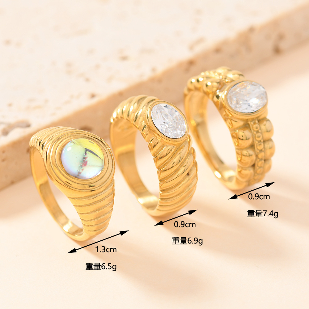 Nueva moda europea y americana, joyería de acero inoxidable, anillo de circón con incrustaciones irregulares, anillo de rosca de diseño de lujo ligero femenino image 2