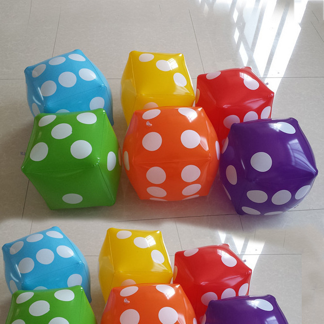 PVC製インフレータブルサイコロ、バー用大型サイコロ、親子で遊べるゲーム、パーティーイベント、ポイント獲得おもちゃ、文字入り小道具|undefined