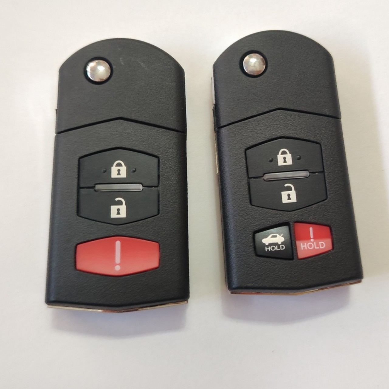 Suitable for Mazda 3/4 Button Folding Car Key Remote Control Key Shell