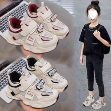 ��ͯ͸����ЬŮͯ�˶�Ь���ļ�2025�¿���������д�ͯ�ϵ�Ь����