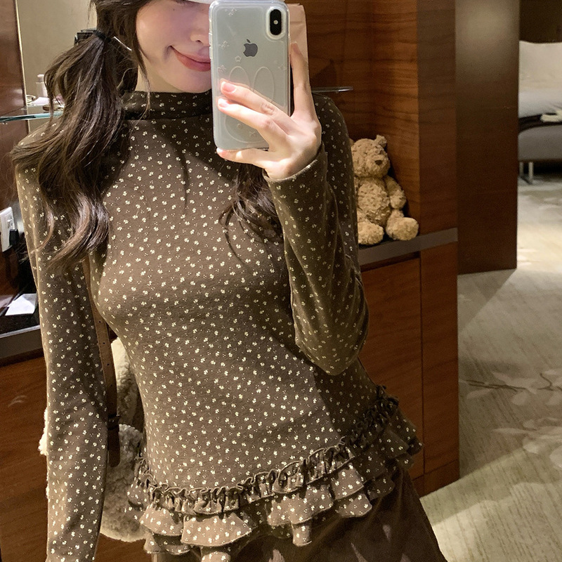 Women's Brown Floral Base Shirt with Brushed Rayon, Autumn and Winter Half-High Collar, Slimming Layering Long-Sleeve T-Shirt