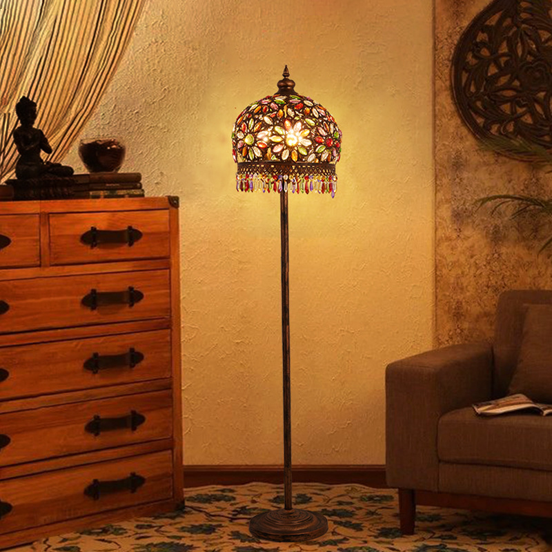 Mediterranean European Retro Living Room Floor Lamp Next to the Sofa, Coffee Shop, Bedroom, Study, Creative Decorative Vertical Lamp