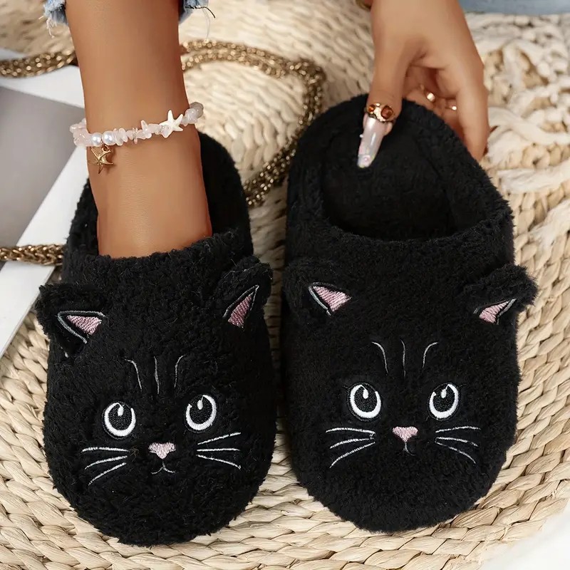 Zapatillas de algodón gatos transfronterizas de mujeres otoño y invierno domésticas impermeables impermeables impermeables silenciosas calentadas zapatillas de pelo de dibujos animados