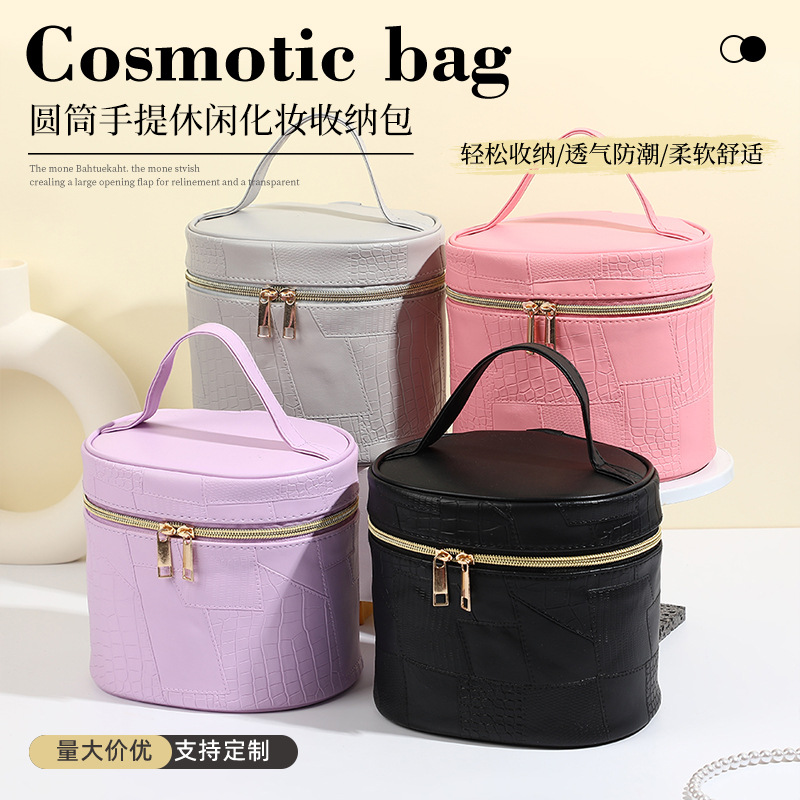 polyurethane capacious handheld cosmetic bag with zipper