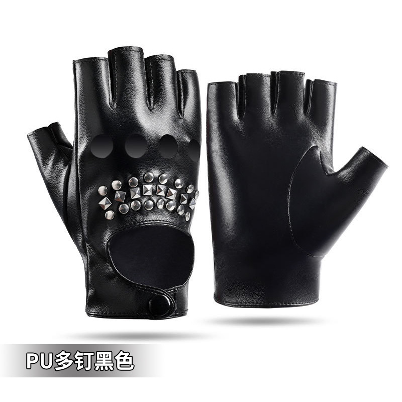 PU 세 손톱 검은 여성