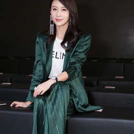明星同款套装女薄款仿醋酸缎面西装外套气质阔腿裤西服套装