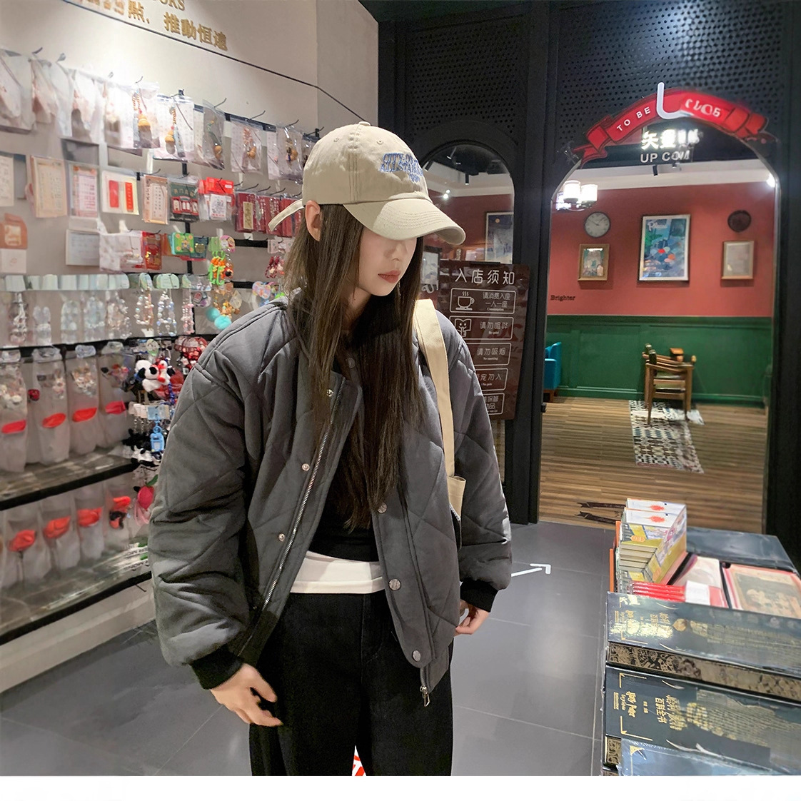 大码女装2025冬胖mm美式复古宽松休闲菱格夹棉加厚棒球服外套棉服