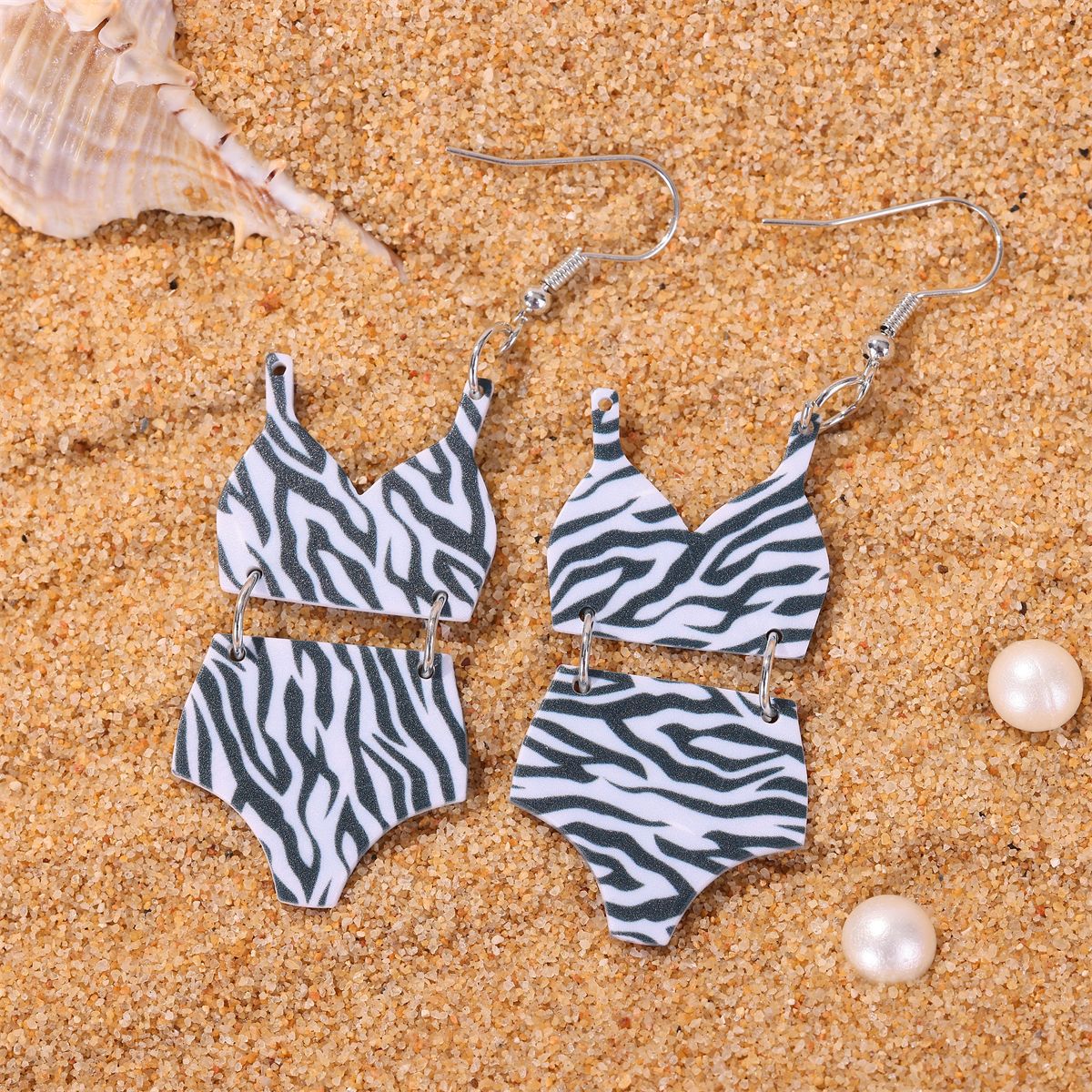 1 Pair IG Style Casual Stripe Swimsuit Leopard Asymmetrical Arylic Drop Earrings display picture 6