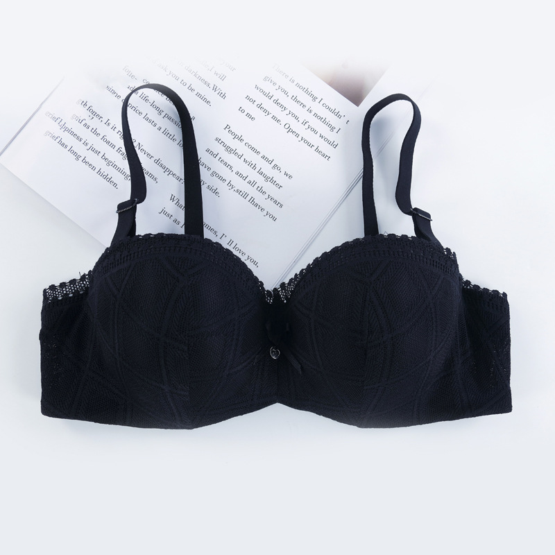1/2 media taza de ropa interior con borde de encaje para mujer, correa para el hombro, copa de espesor medio desmontable con anillo de acero, sujetador de mujer recogido en stock