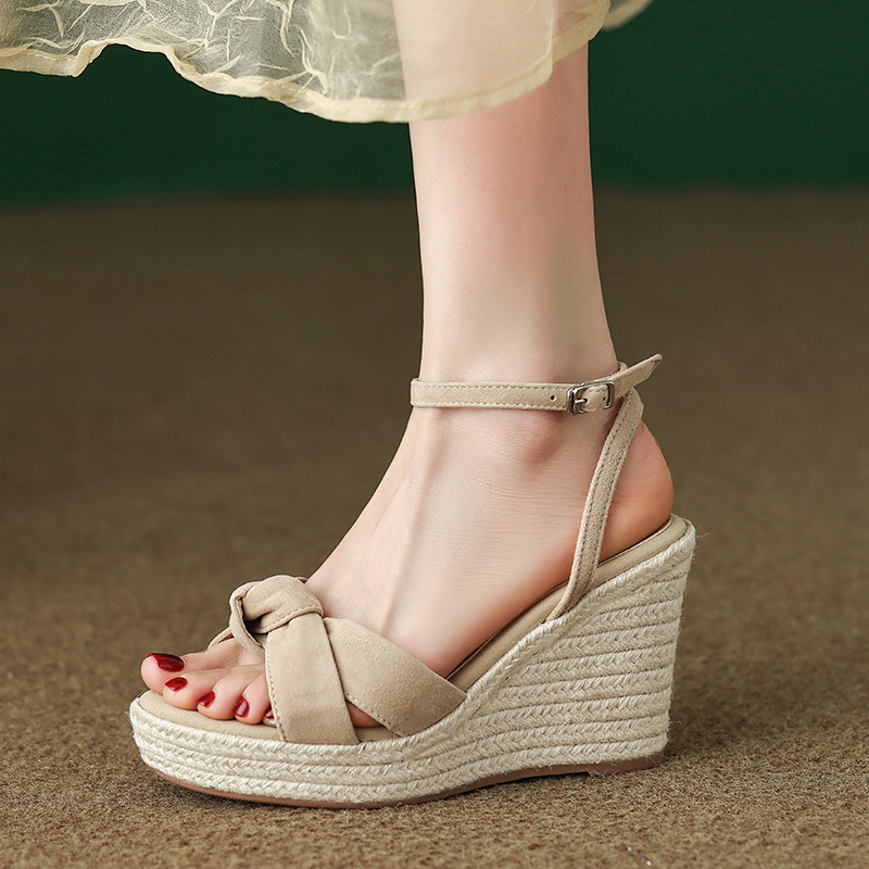 Sandal cao gót nữ hở mũi đế xuồng đan rơm, gót 9 cm — màu đen, màu mơ