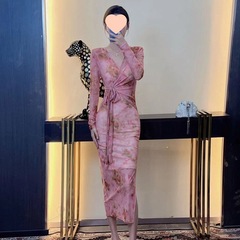 ファッションvネック気質温かみのある女性の味のある豪華なワンピースは腰の新しいストラップを収めて身を修める