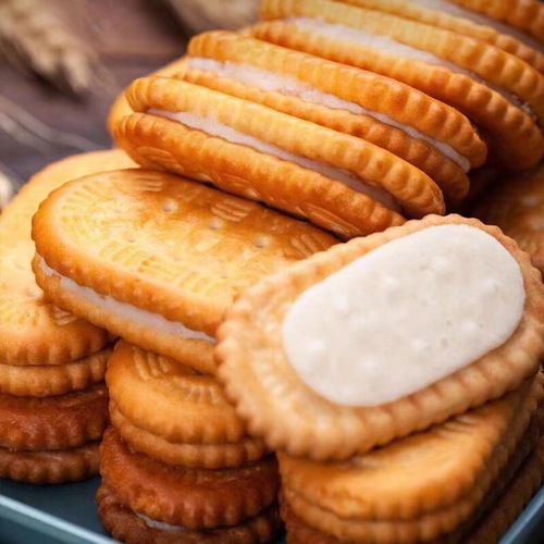 Banana Durian Sandwich Cookies - Famous Internet Snack, Vintage Nostalgic Leisure Snacks - Full Box Food Manufacturer Wholesale