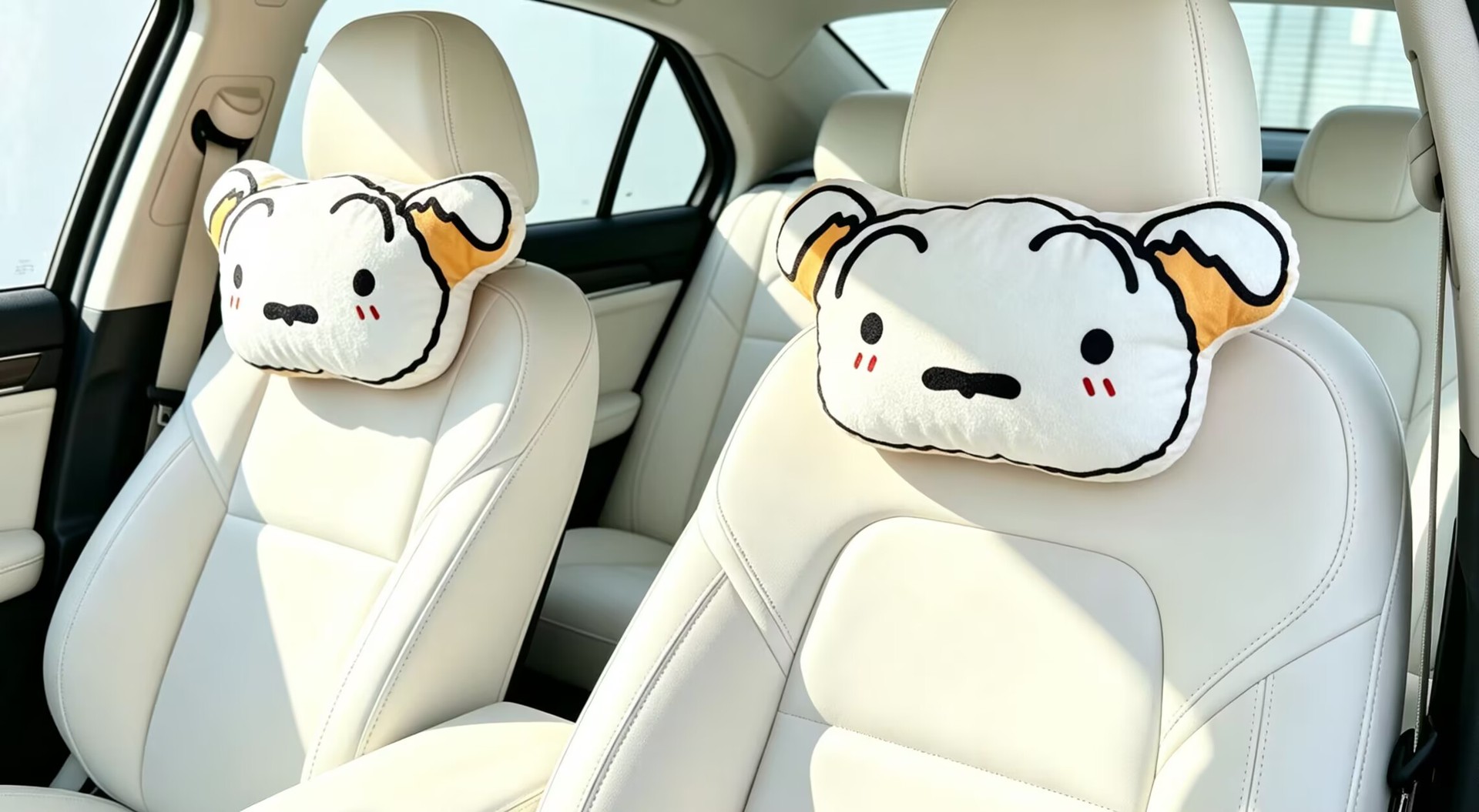 Cute Crayon Shin-chan car headrest, car neck pillow, cartoon cute headrest, car interior accessory