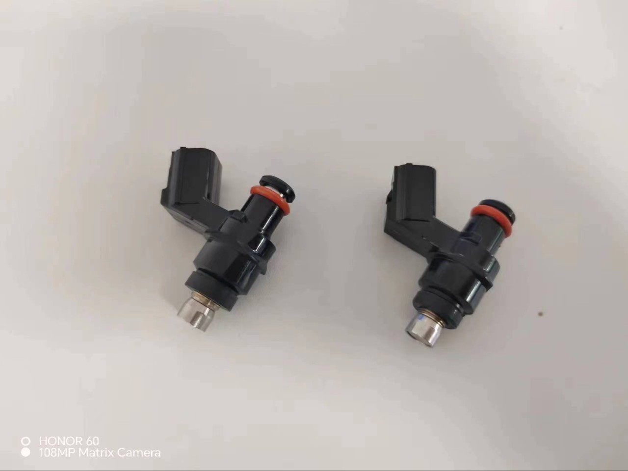 Southeast Asia 6-hole 125CC motorcycle fuel injector suitable for Honda motorcycle small model