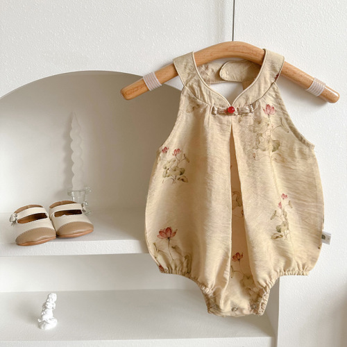 Baby clothes, baby girl suit, summer Chinese style cardigan, sleeveless halter neck cheongsam, ancient style two-piece suit
