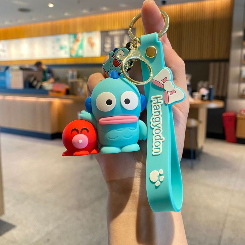 日本のサンリオのクロミのキーホルダーのカバンはかわいい醜い魚の漫画のキーリングのキーチェーンを掛けて卸売りします。|undefined