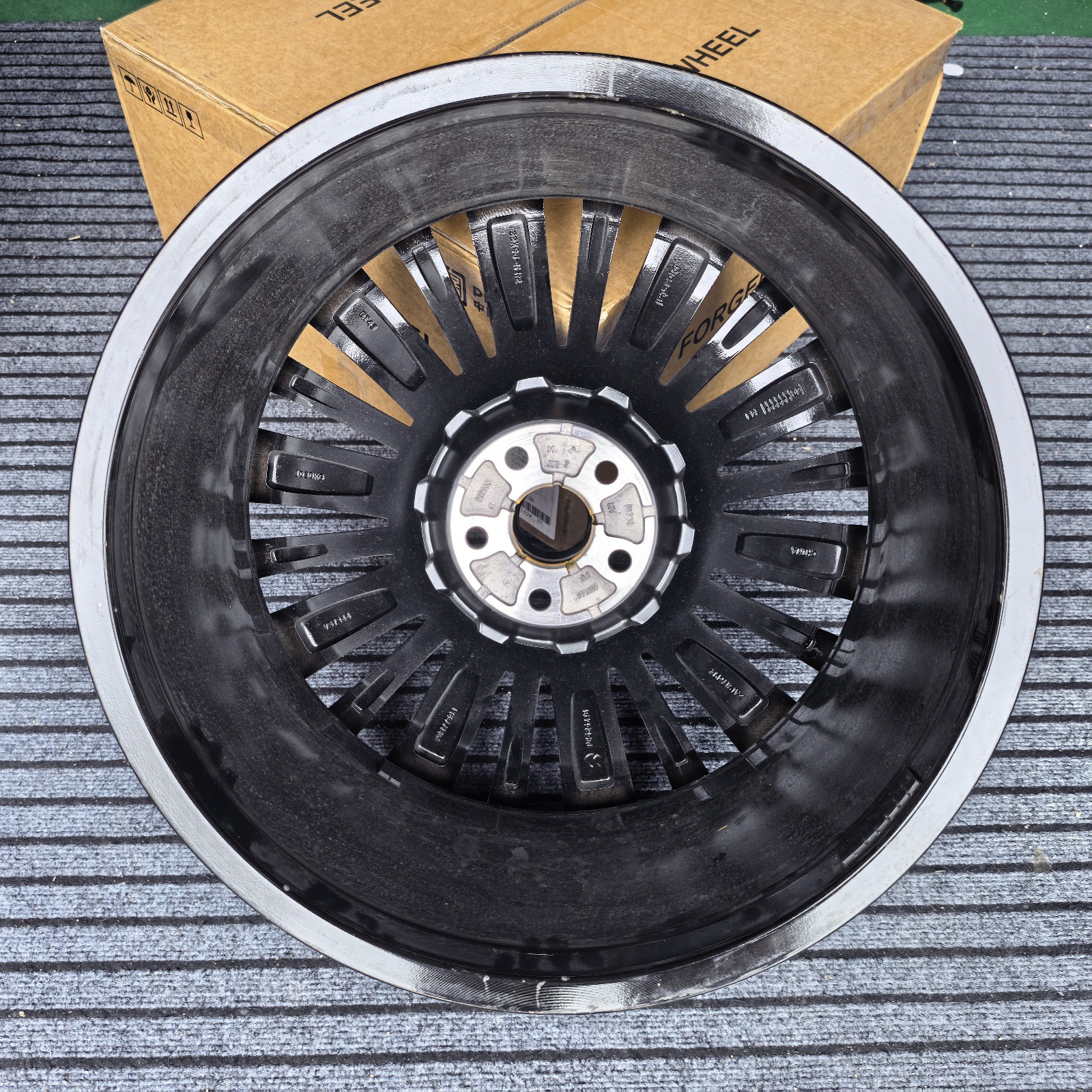 NIO ES9 original factory wheels 22inch Genuine original aluminum alloy wheels for ES9 ES8 ES7, used car wheels