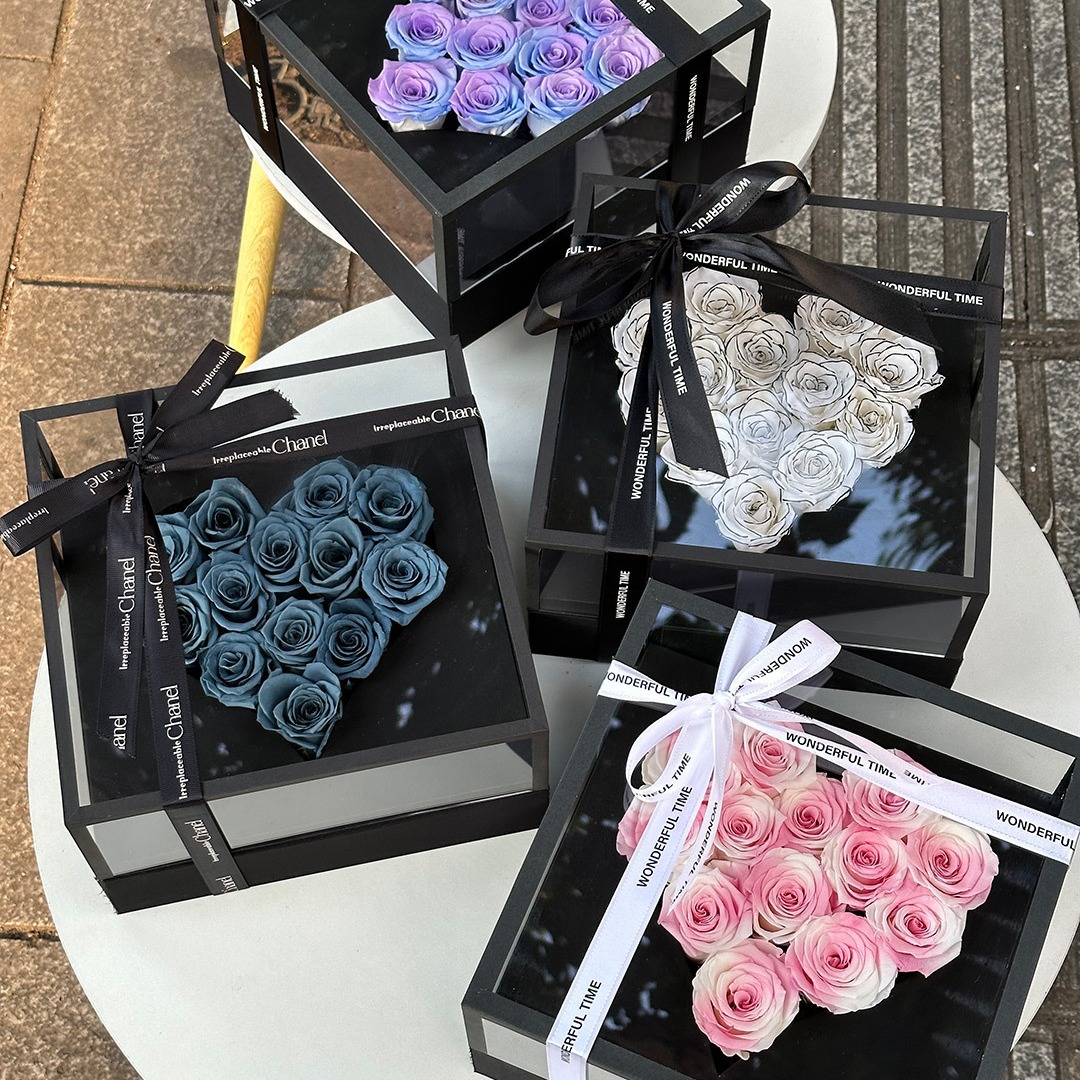 Flor eterna rosa en forma de corazón caja de regalo decoración cubierta de vidrio acrílico para novia regalo de cumpleaños Día de San Valentín