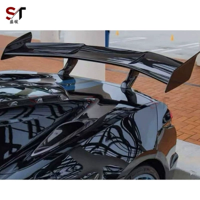 Spoiler C8 carbon fiber rear