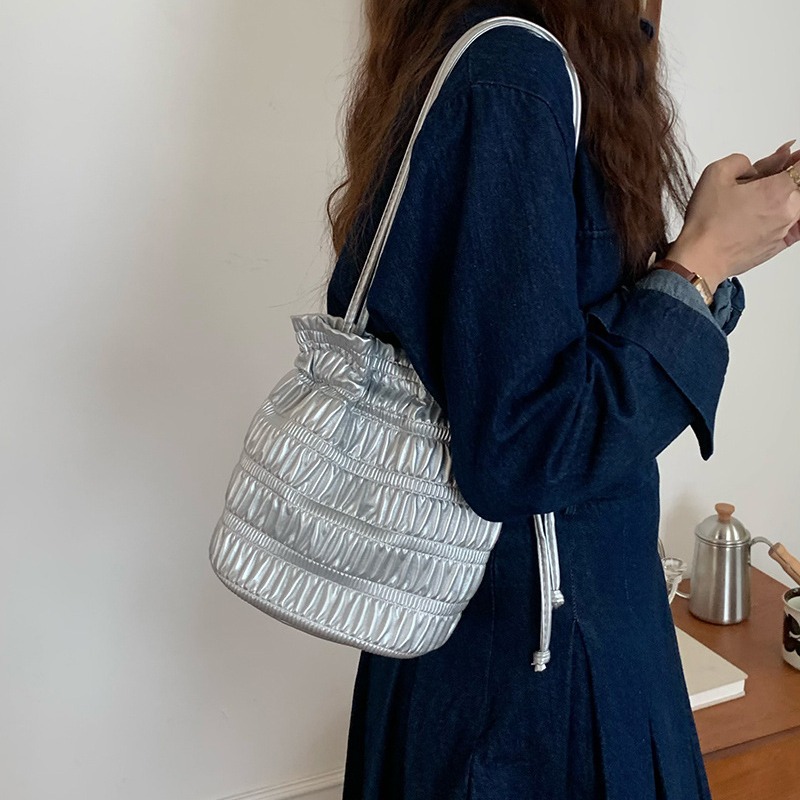 Korean INS niche design, gentle soft leather pleated drawstring bucket bag, one shoulder fashionable texture, silver_voghion.com