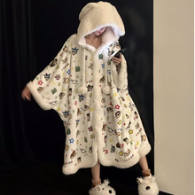 外贸跨境网红直播卡通法兰绒袍套睡衣女连帽可爱加厚珊瑚绒家居服