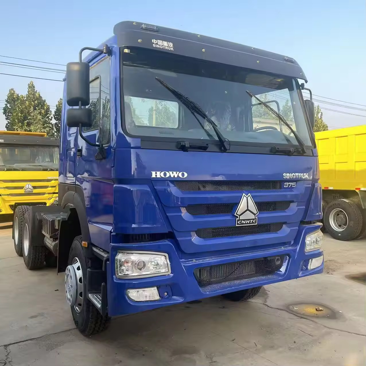 Howo Tractor Truck, Semi-Trailer Tractor Truck for Logistics Transportation, Heavy-Duty Trailer, Semi-Trailer Head, Howo Tractor Head