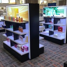 化妆品展示柜高端产品展柜商场中庭全球购大牌美妆展示架带LED灯