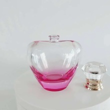 高级感心形香水分装瓶底部渐变喷漆香氛香氛瓶钻石形状高级香水盖