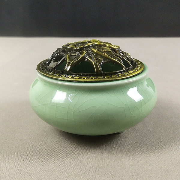Celadon [Asakusa Green] Containing fire cotton
