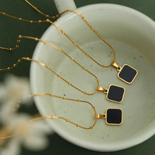 欧美轻奢时尚方牌吊坠项链钛钢西太后个性气质百搭亚克力饰品批发