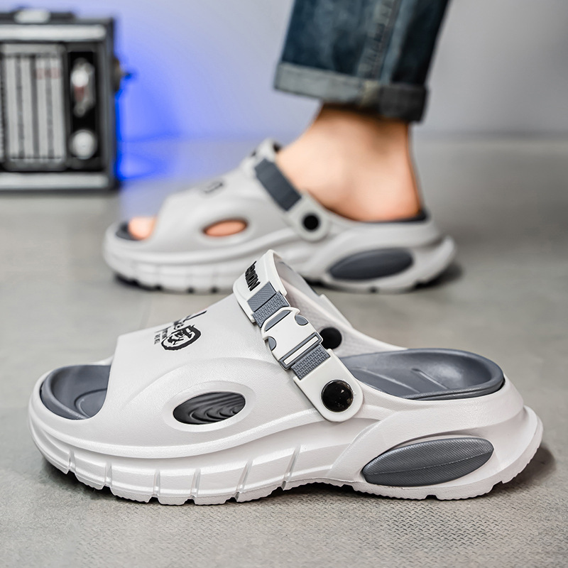 En verano, use sandalias y zapatillas de alta gama de suela gruesa 2025, sandalias y zapatillas antideslizantes de playa transfronteriza para hombres