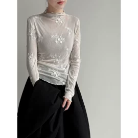 连衣裙;女式衬衫;女式针织衫