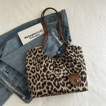 2025�������͹ű��y���eŮ���|�¿�r���＾Ψ���|��Ҹ�����ذ�