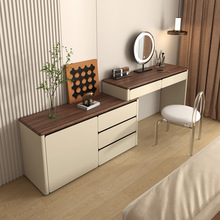 ��ľ������y̨�͹ź��s���Ҹ߼��ռ{����һ�wС������s���y̨��