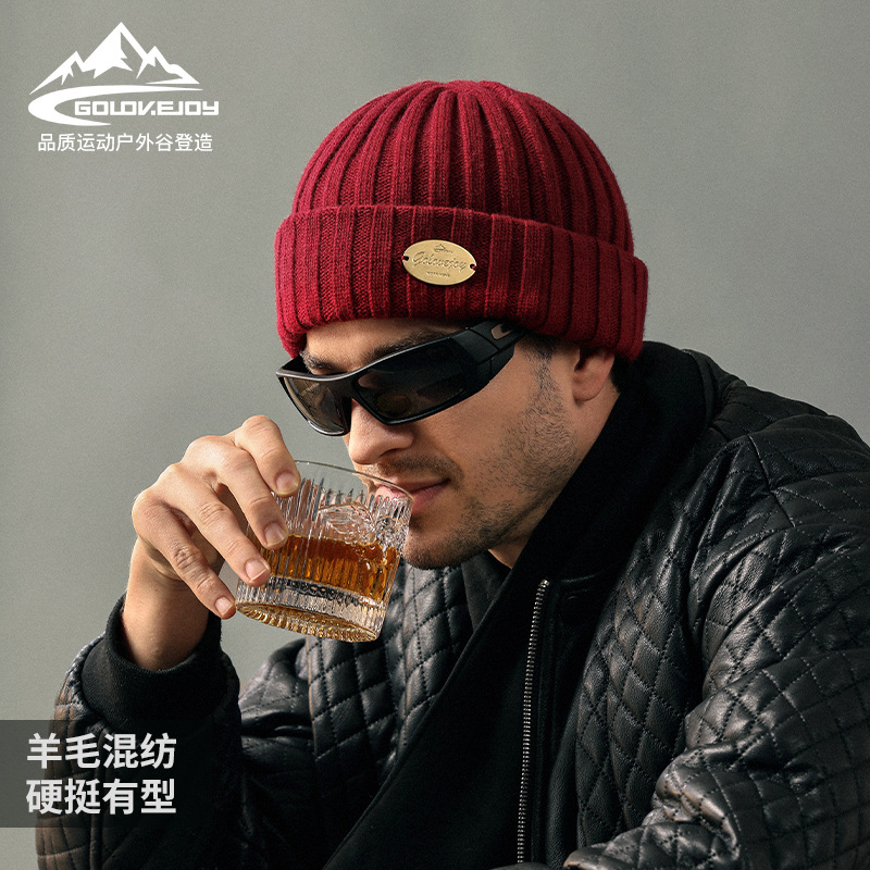 Men's demi-season woolen travel windproof keep warm knitted hat