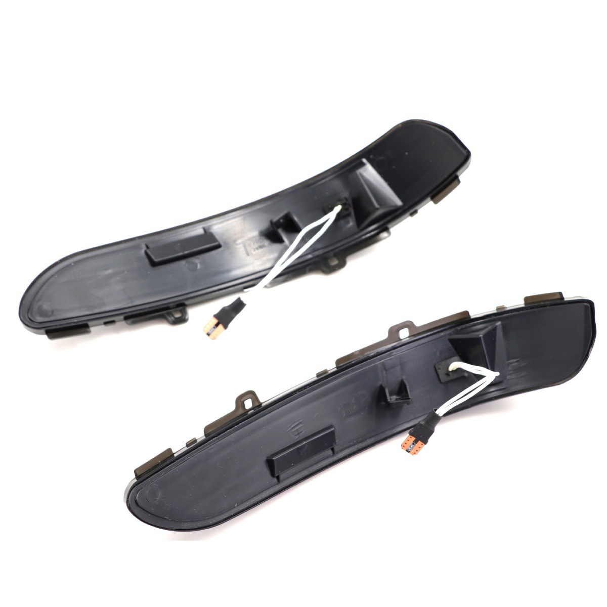 Suitable for Peugeot 208 2008 Citroen C4 Led Modified Rearview Mirror Running Water Turn Signal Signal Light