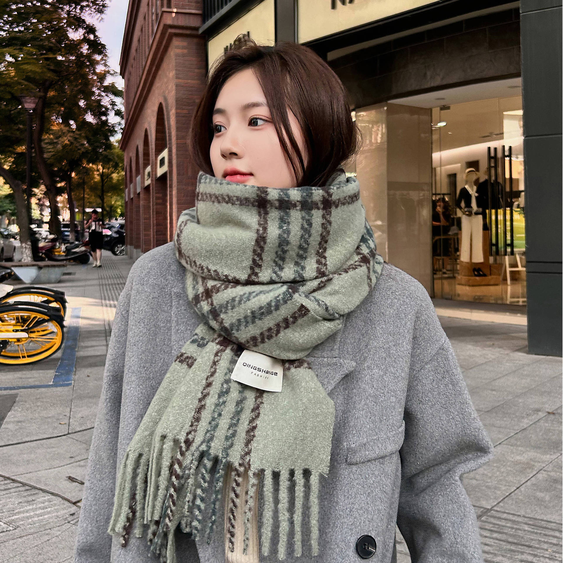 Women's Basic Stripe Nylon Scarf display picture 4