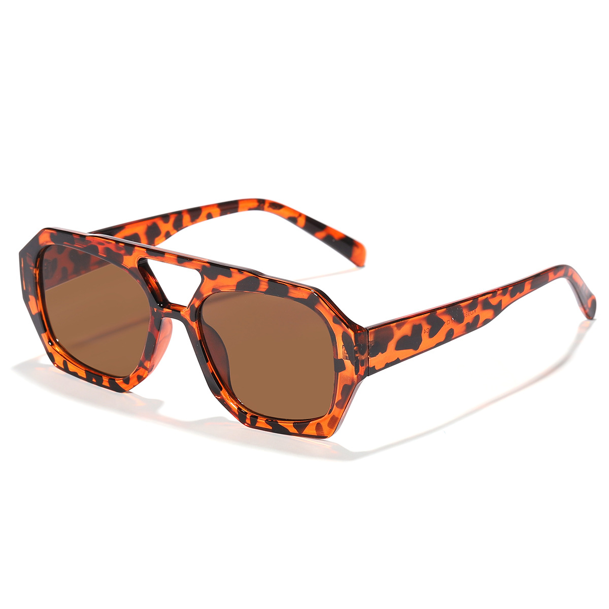 Nuevas gafas de sol de estilo europeo y americano de Raine, gafas de sol de moda con doble puente y montura grande para mujer, gafas de sol de protección solar transfronterizas.