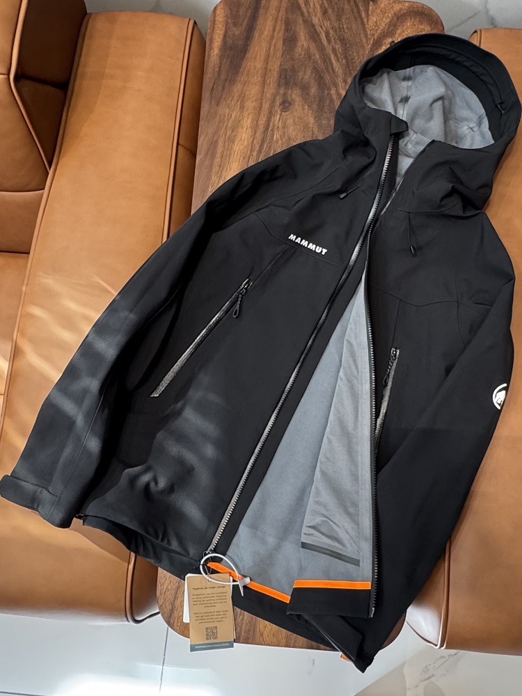 Mammoth primavera y otoño chaqueta de chaqueta de caparazón suave de goma de presión completa para hombre chaqueta deportiva con capucha suelta al aire libre a prueba de agua marea