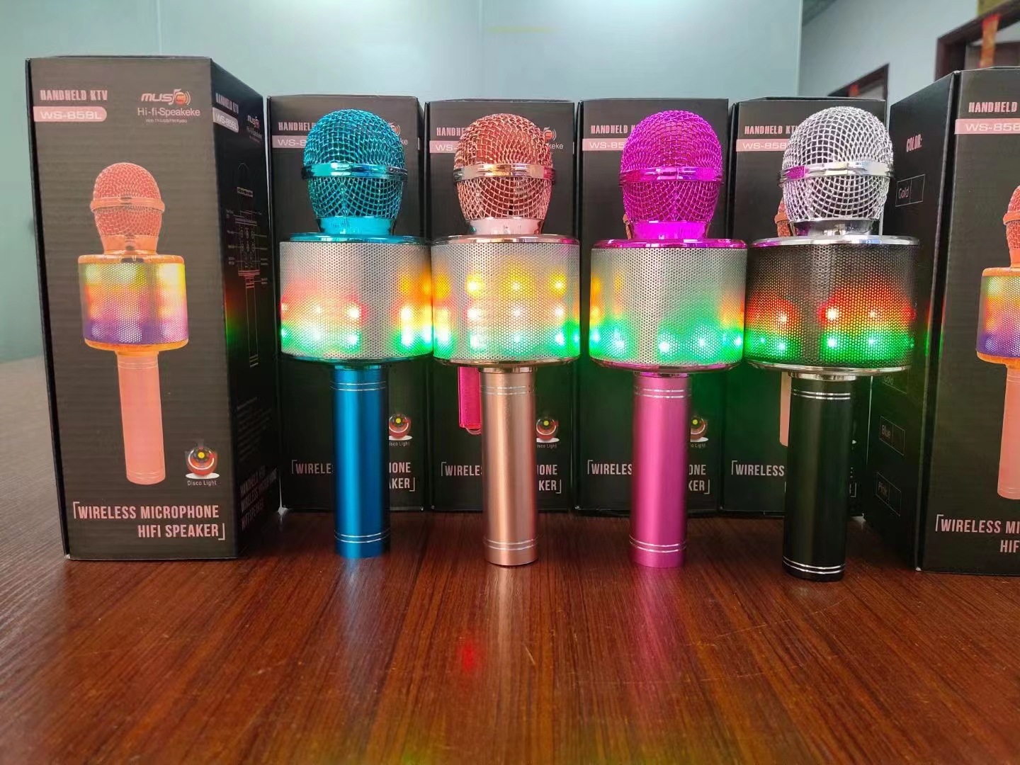 Comercio exterior WS858 teléfono móvil MICRÓFONO INALÁMBRICO Bluetooth micrófono karaoke teléfono móvil micrófono Bluetooth audio de una sola pieza entrega