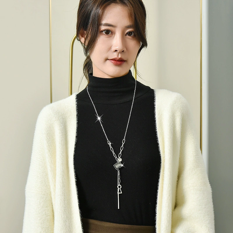Fashionable long universal necklace with rhinestones with tassels, demi-season accessory, sweater, European style, simple and elegant design, wholesale